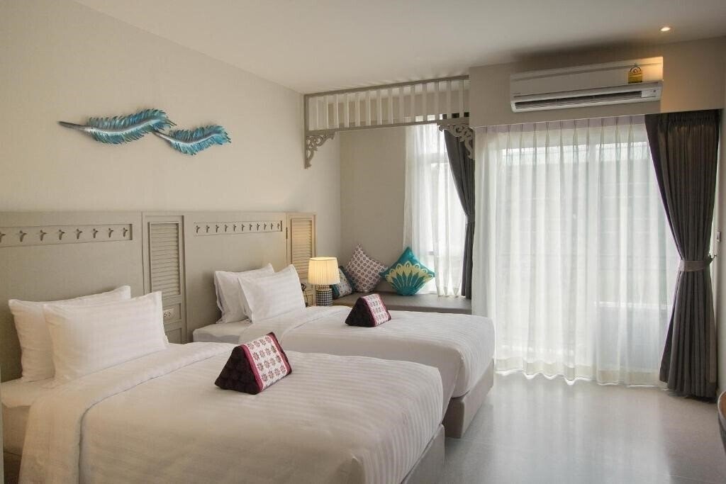 Фото Panphuree Residence Ikar Crew 4*