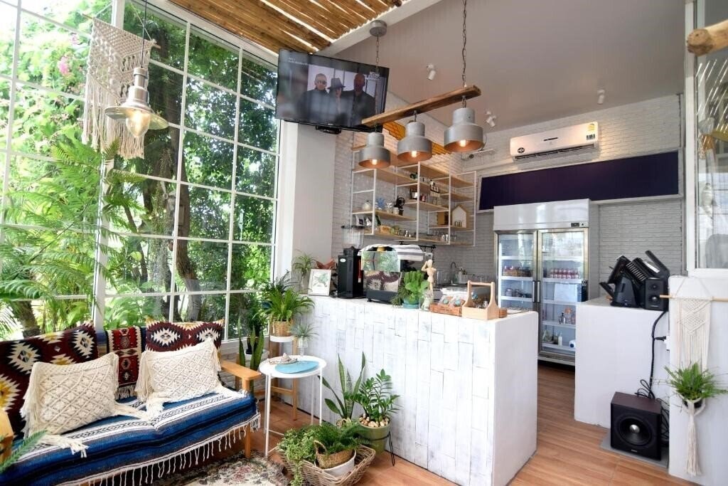 Imaginea Chill House @ Nai Yang Beach 3*