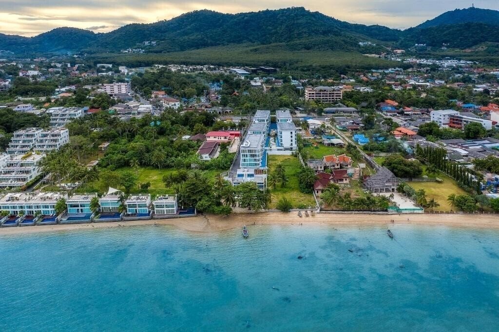 Fotografii Beachfront Phuket 4*