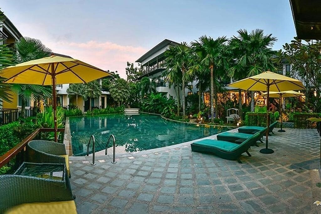 Hotel Coco Retreat Phuket Resort And Spa 3*
