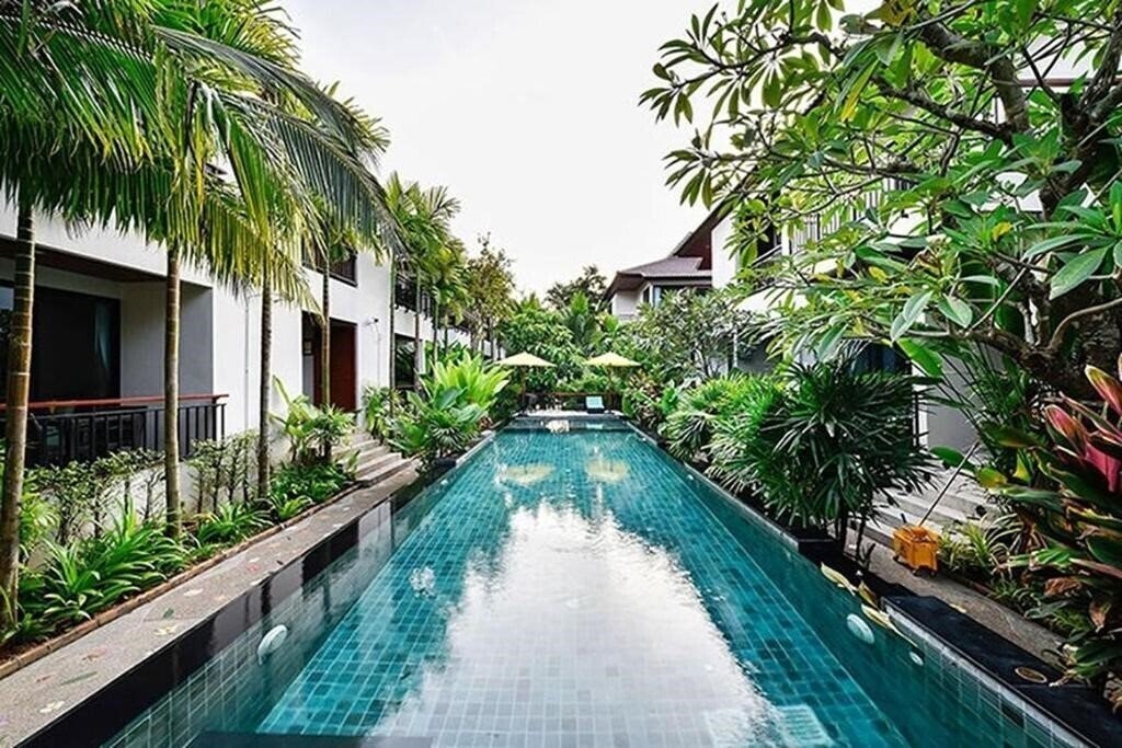 Imaginea Coco Retreat Phuket Resort And Spa 3*