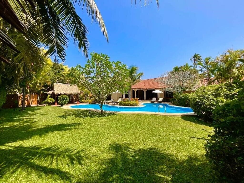 Imaginea Coconut Paradise Holiday Villas 3*