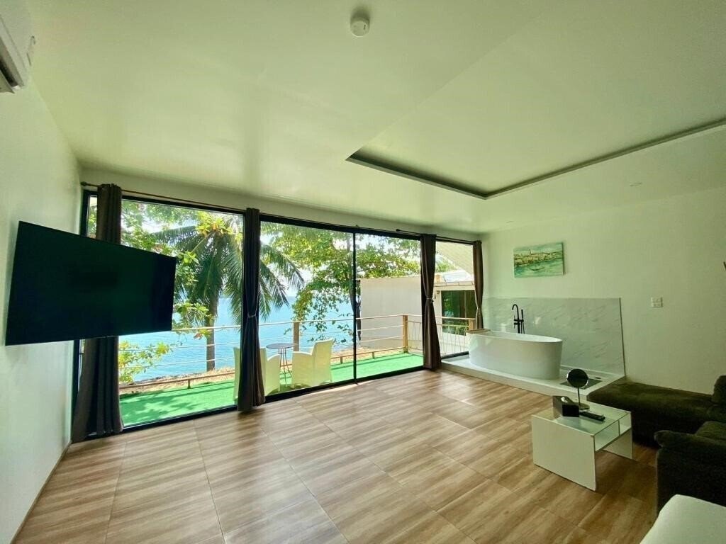 Hotel Patong Sunset Villa 3*