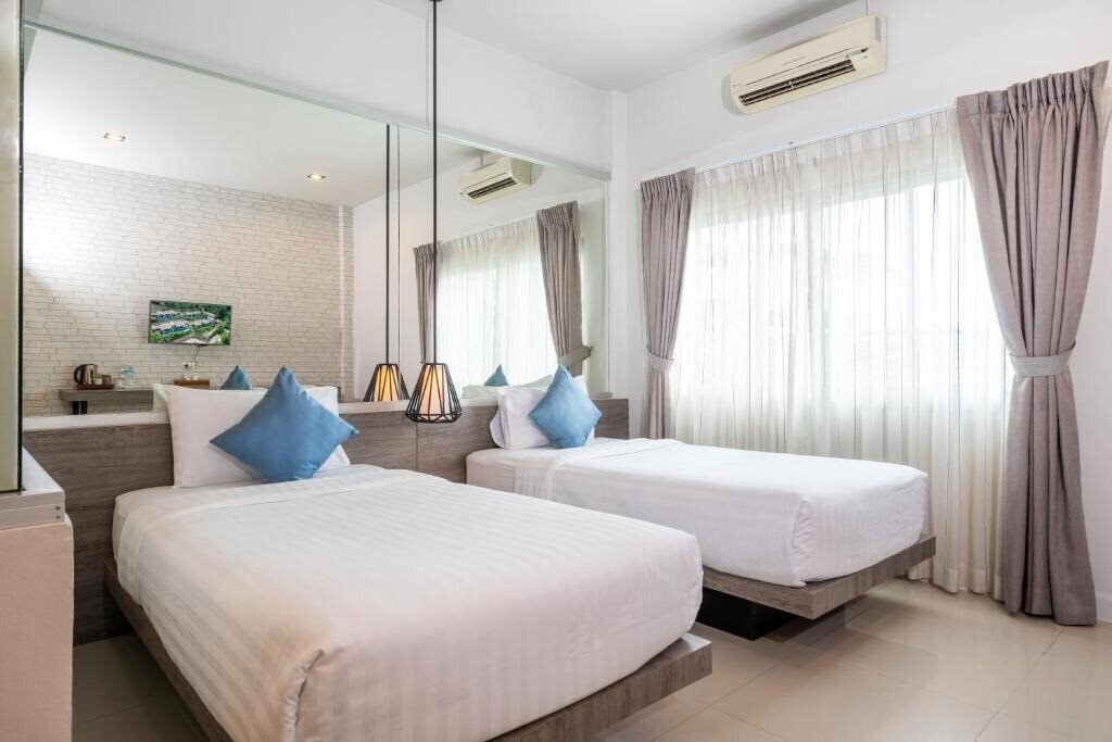 Fotografii Silla Loft Patong 3*