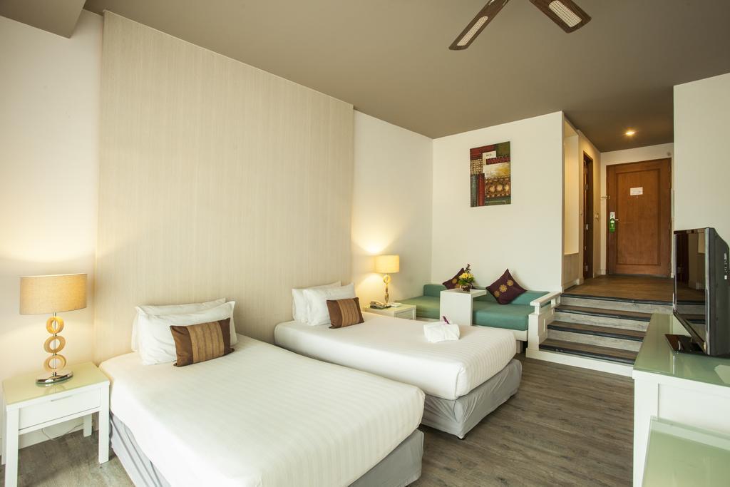 Hotel Aonang Cliff Beach Resort 4*