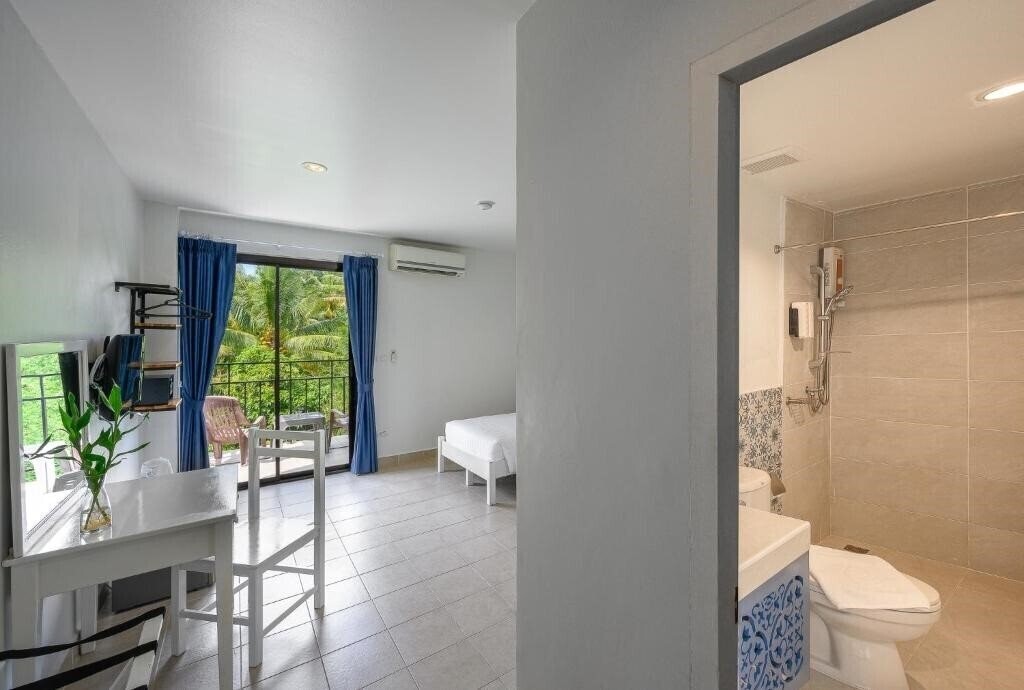 Hotel Maikhao Hotel & Residence 4*