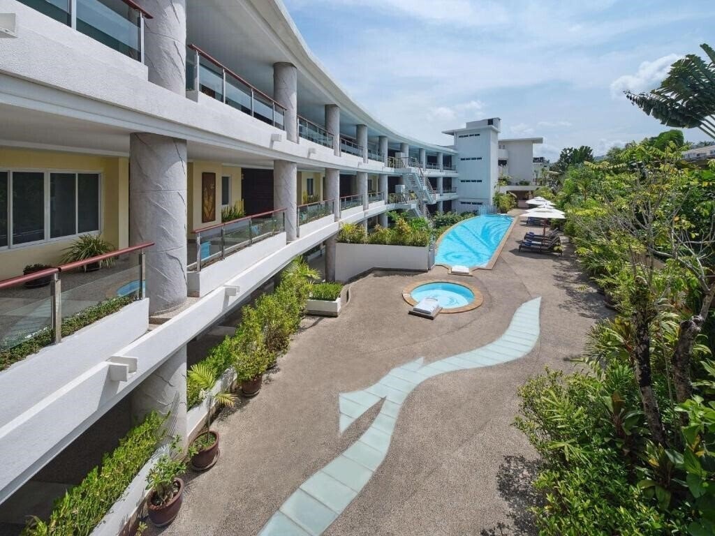 Fotografii The Bliss South Beach Patong 4*