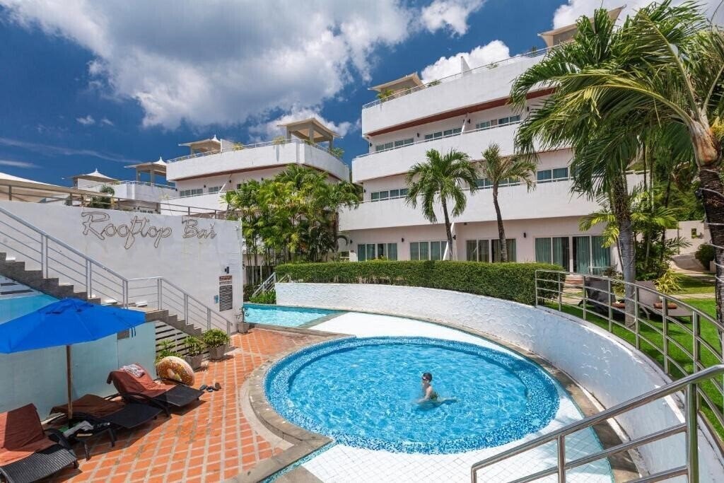 Fotografie Dewa Karon Beach Phuket 4*