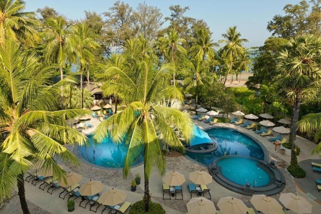 Изображение Holiday Inn Resort Phoket Patong Beach 4*