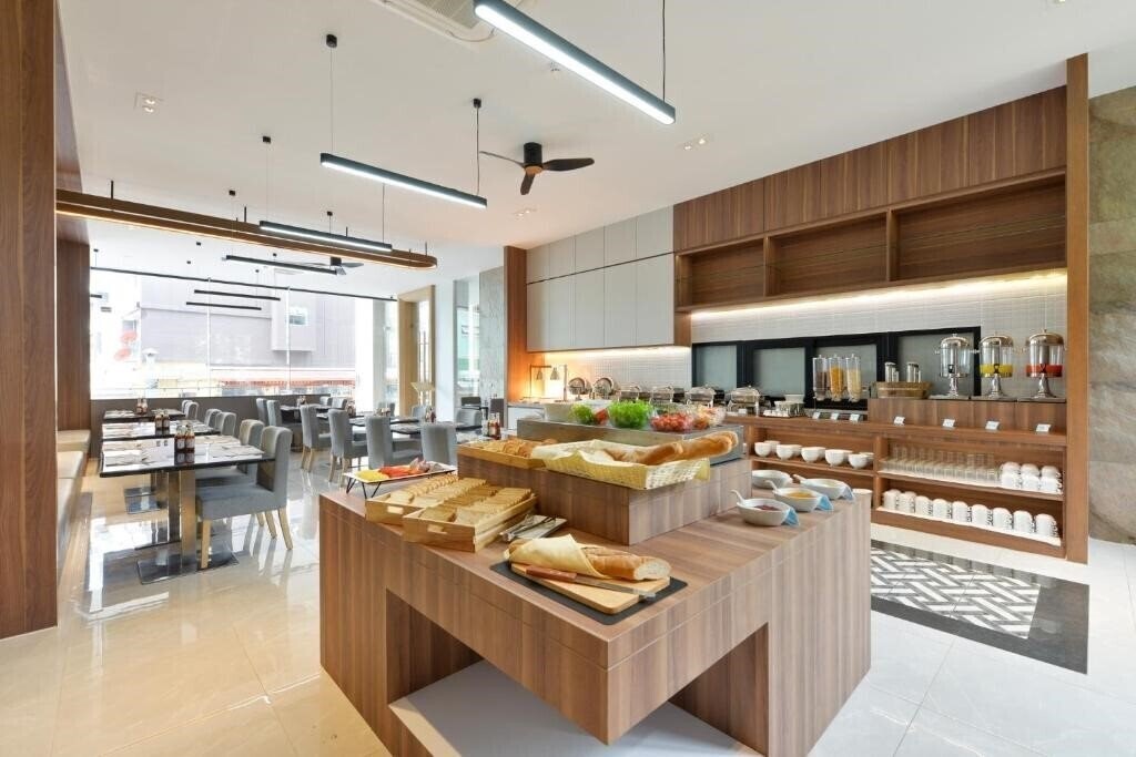Imaginea Grace Patong Hotel 4*
