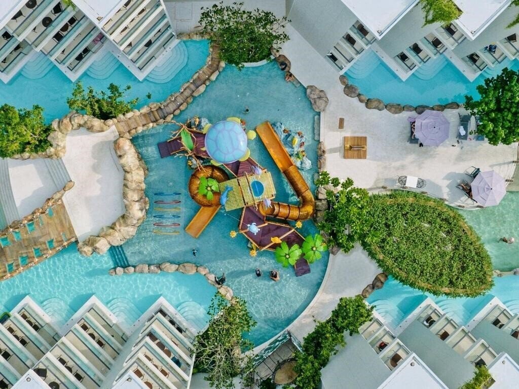 Картинка Phuket Emerald Beach Resort And Spa 5*