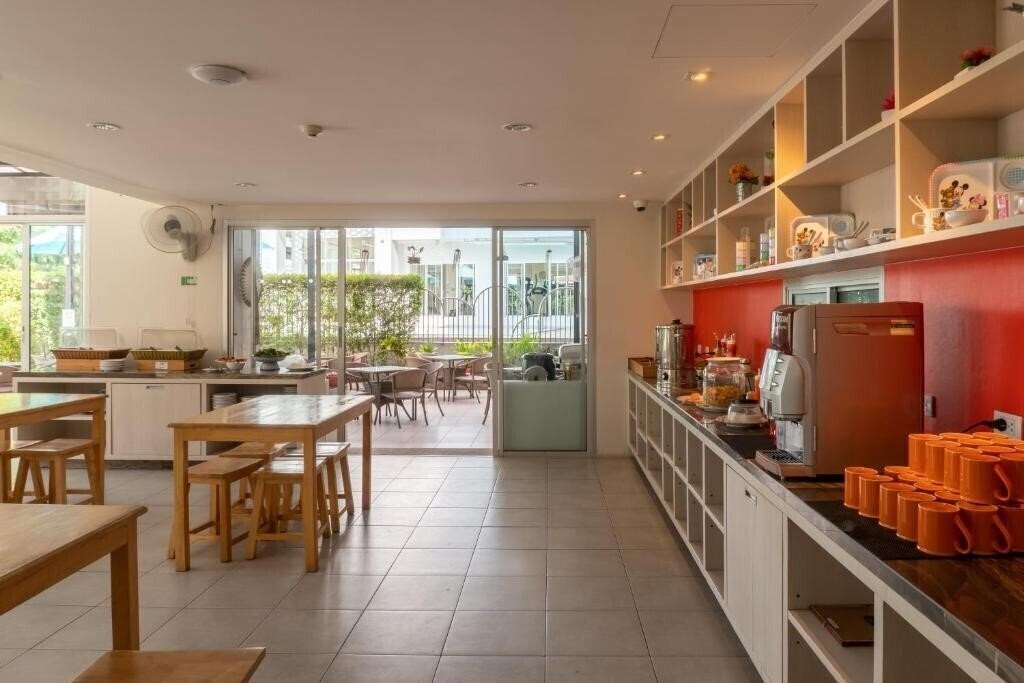 Картинка Recenta Suite Phuket Suanluang 4*