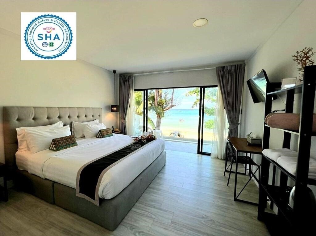 Hotel Thai Kamala Beach Front 3*