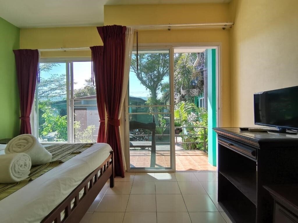 Imaginea Serene Villa Phuket By Zuzu 2*