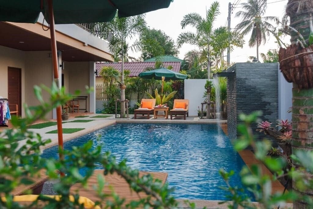 Fotografii Happy Eight Resort Phuket 3*