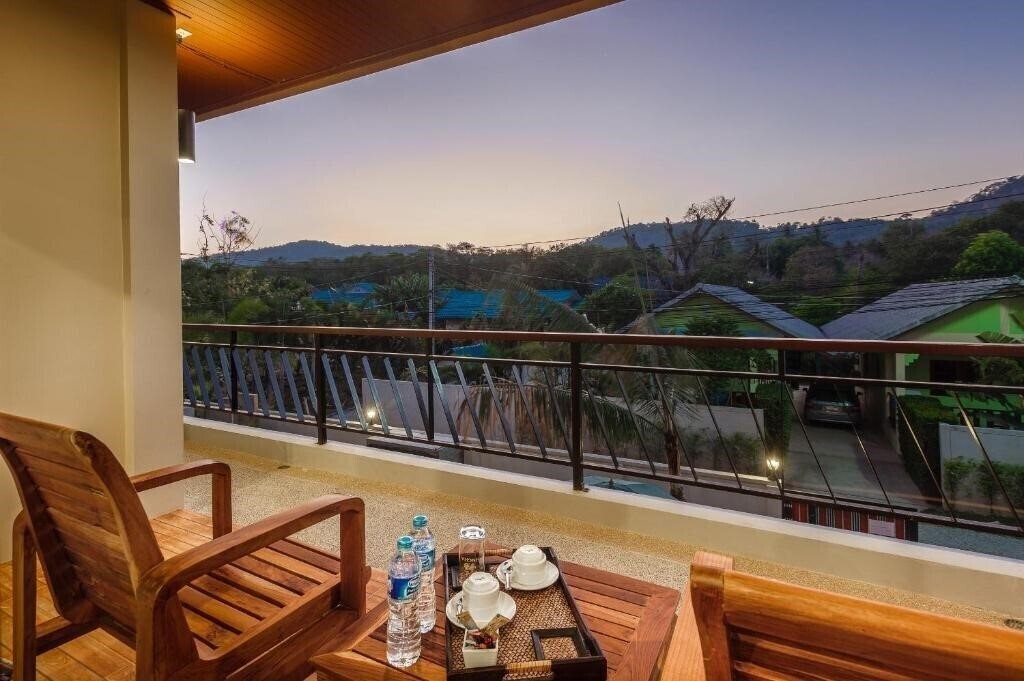Fotografie Happy Eight Resort Phuket 3*