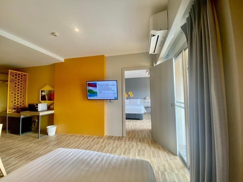 Fotografii Beehive Boutique Hotel 5*