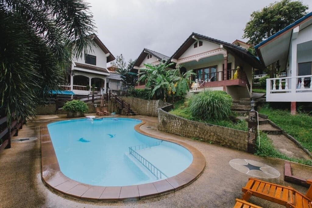 Hotel Kata On Sea Bungalows 3*