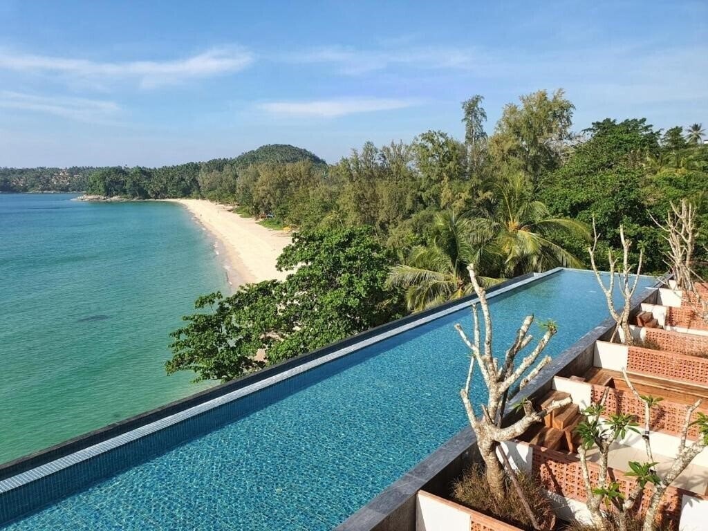 Hotel Norn Talay Surin Beach 4*