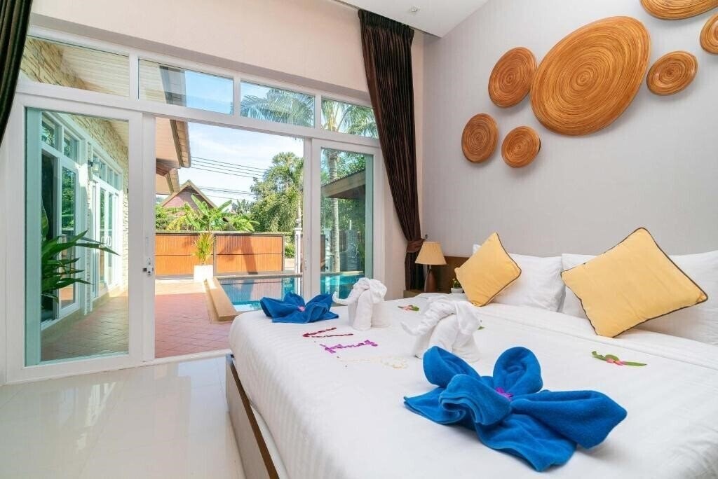 Fotografii Rawai Private Villas - Pools and Garden 3*