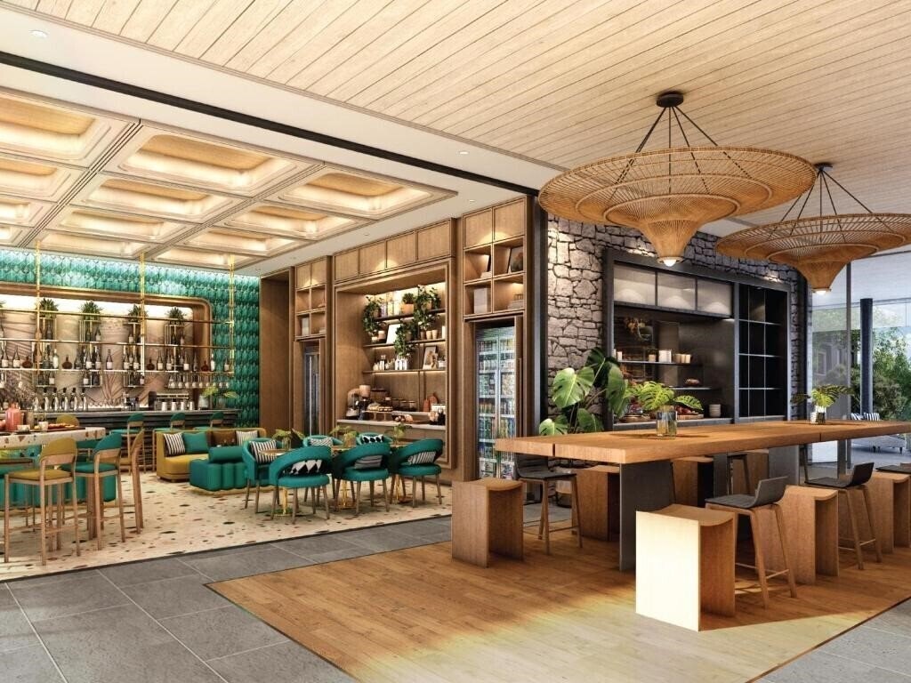 Imaginea MontAzure Resort Phuket, MGallery Collection 5*