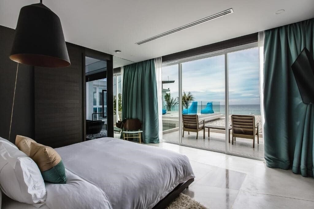 Фото Coastal Escape Natai Beach 5*