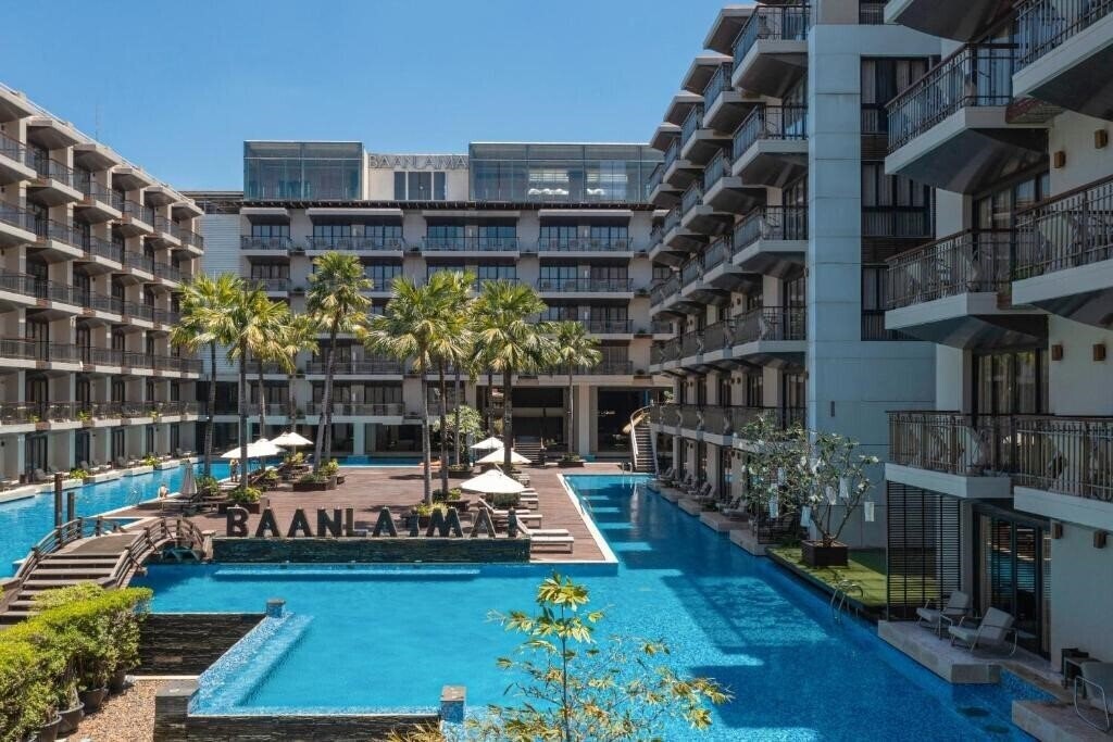 Отель Baan Laimai Beach Resort 3*
