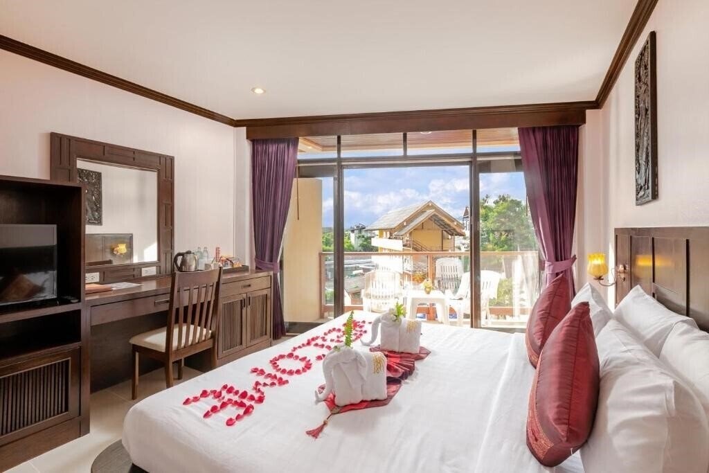 Отель Club Bamboo Resort 3*