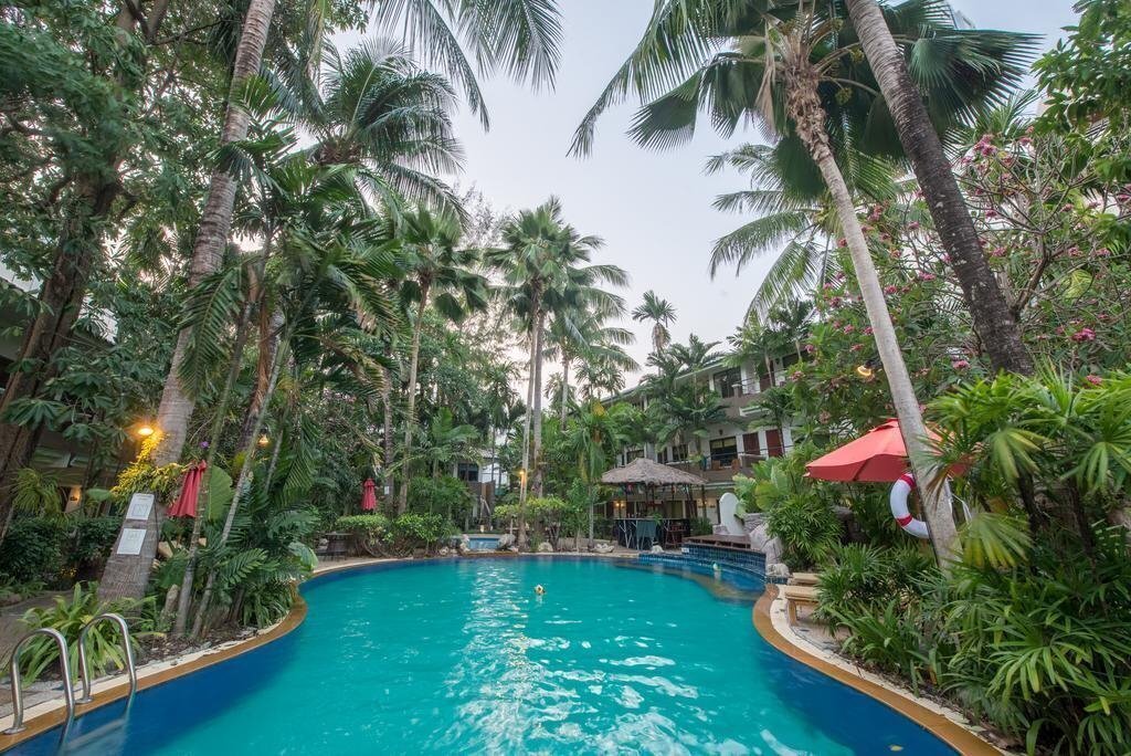 Hotel The Viridian Resort Patong 3*