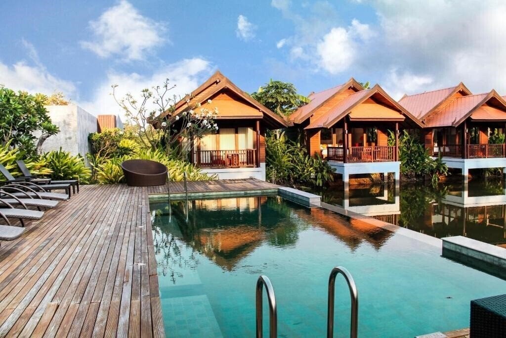 Отель Farmers Boutique Resort 3*
