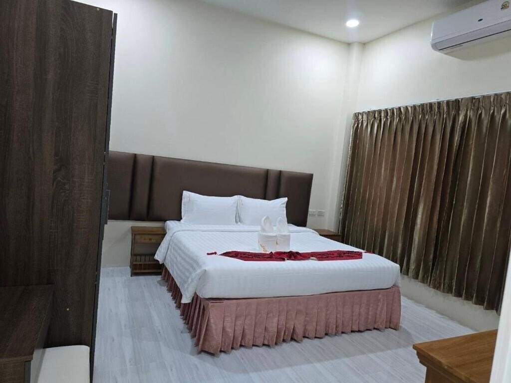 Imaginea Natural Samui Hotel 2*