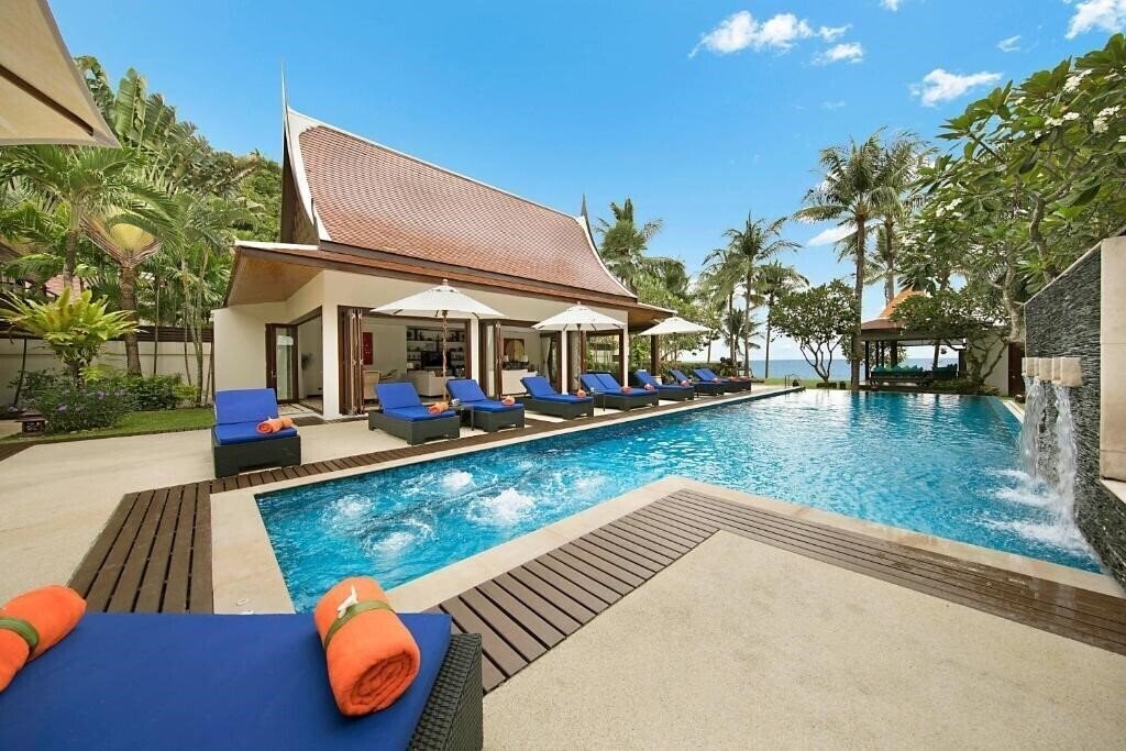 Imaginea Dhevatara Cove 5*
