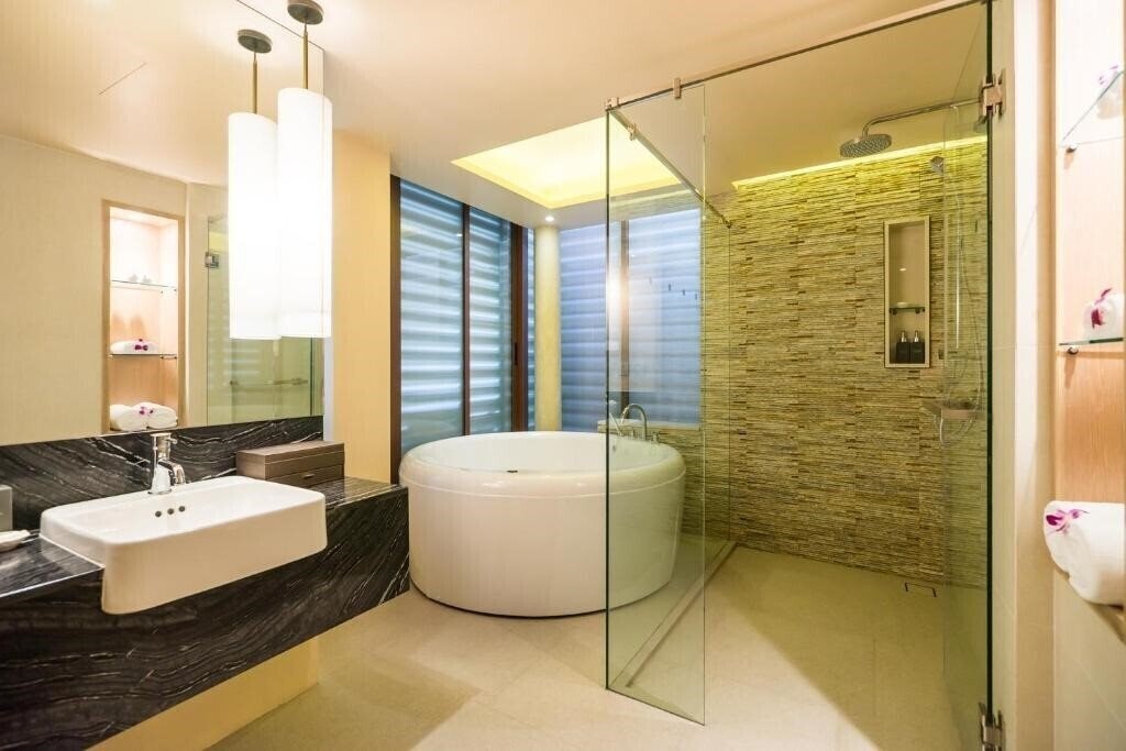 Imaginea Chaweng Regent Beach Resort 4*