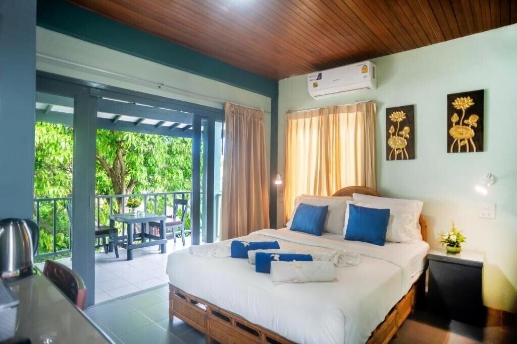 Imaginea The Florist Resort 3*