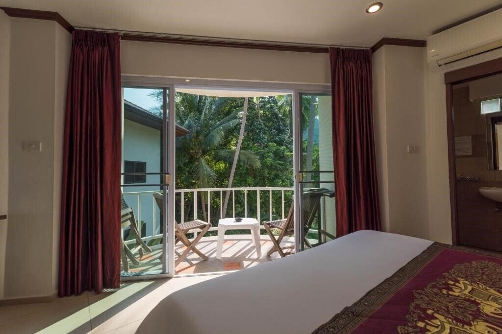 Фото Chaweng Noi Residence 3*