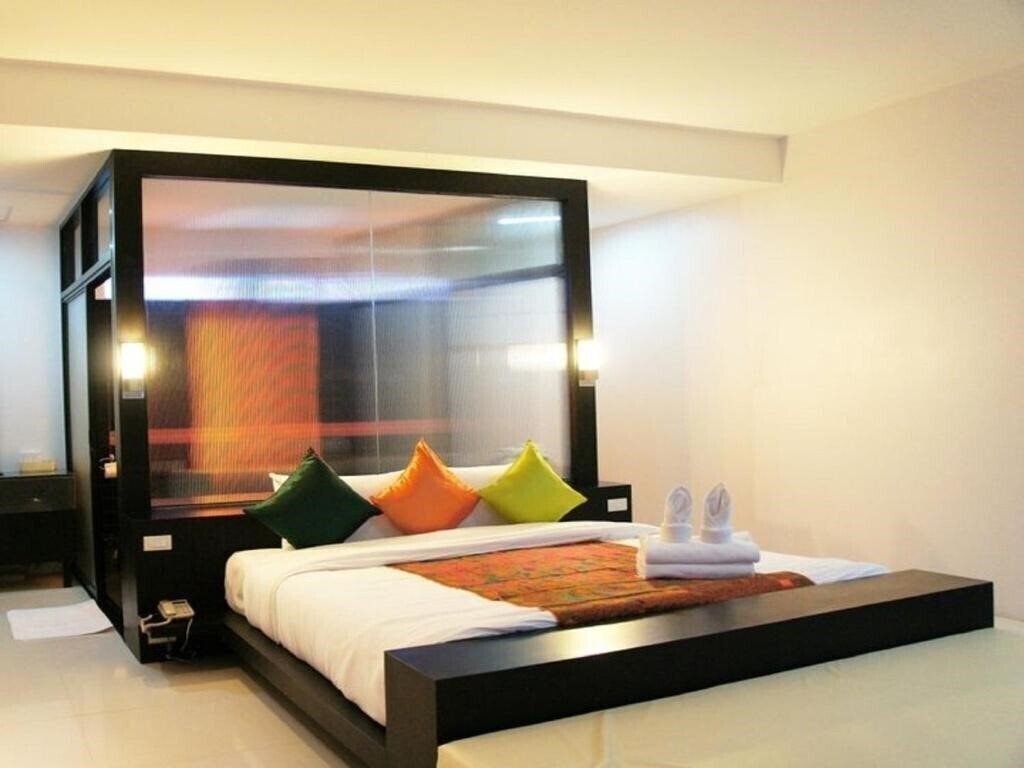 Отель Khun Chaweng Resort 2*