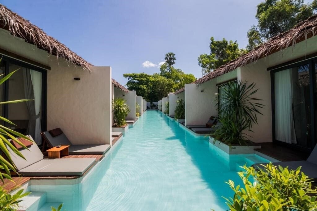 Imaginea The Flow Samui Beach Resort 3*