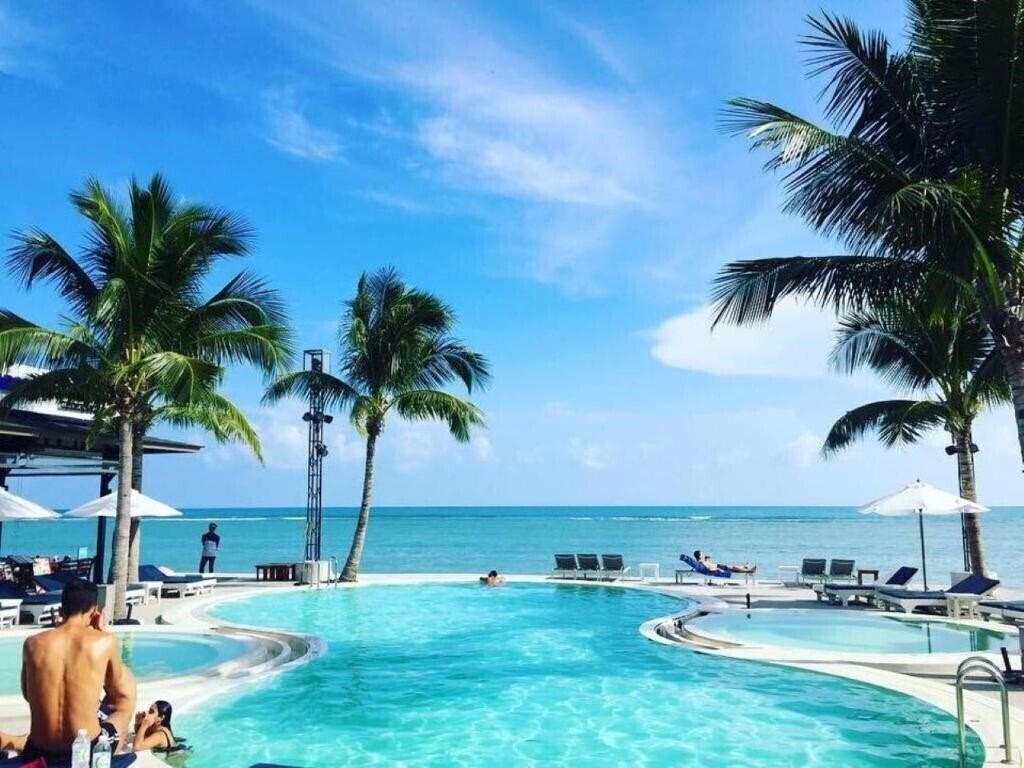 Imaginea Combo Beach Hotel 3*