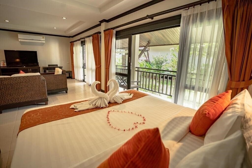 Фото Am Samui Palace 3*