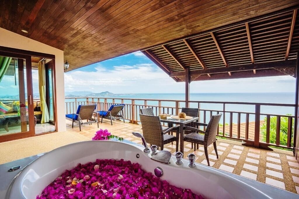 Imaginea Sandalwood Resort 4*