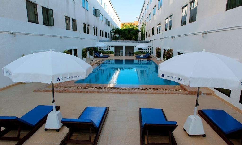 Hotel Ambassador City Jomtien 3*