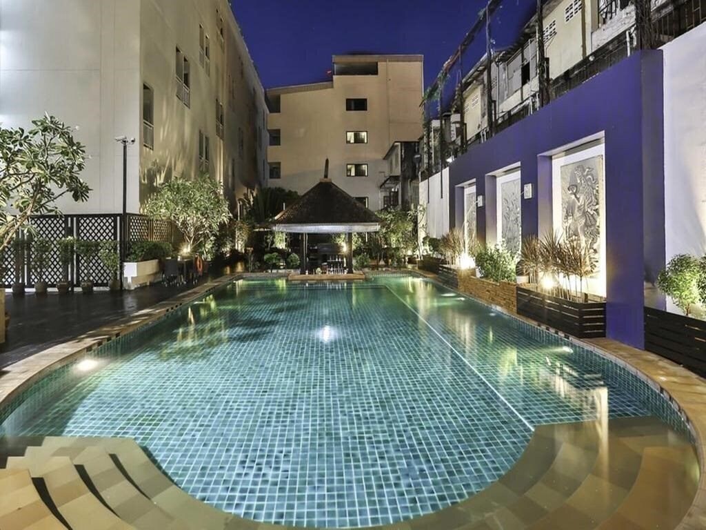 Hotel Eastin Hotel Pattaya 4*