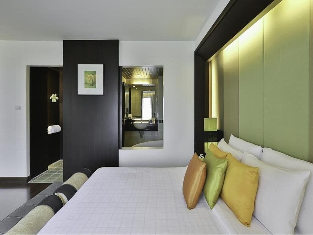 Imaginea Eastin Hotel Pattaya 4*