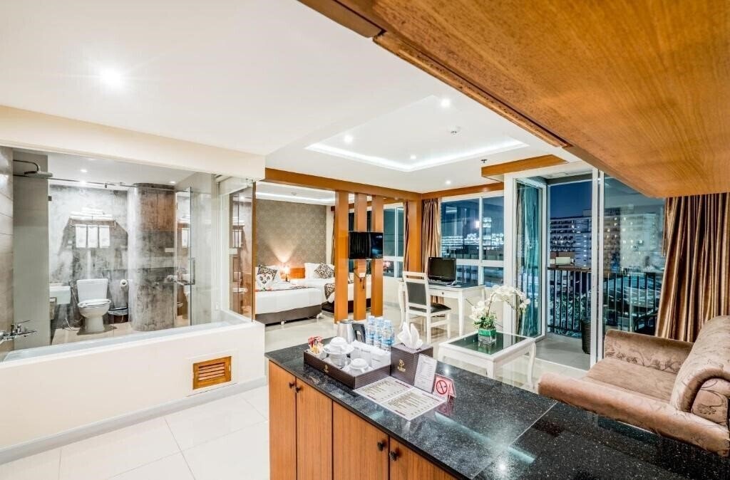 Imaginea 247 Boutique Hotel 3*