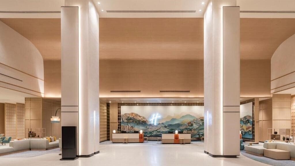 Imaginea Holiday Inn Pattaya 4*