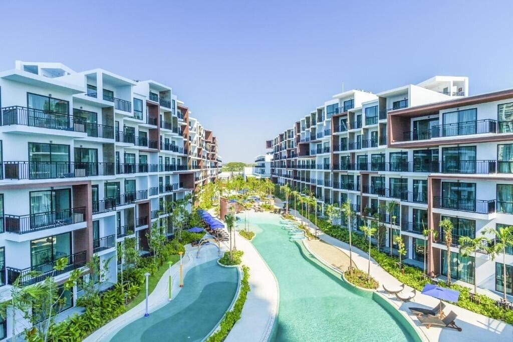 Отель Centra Maris Resort Jomtien 4*