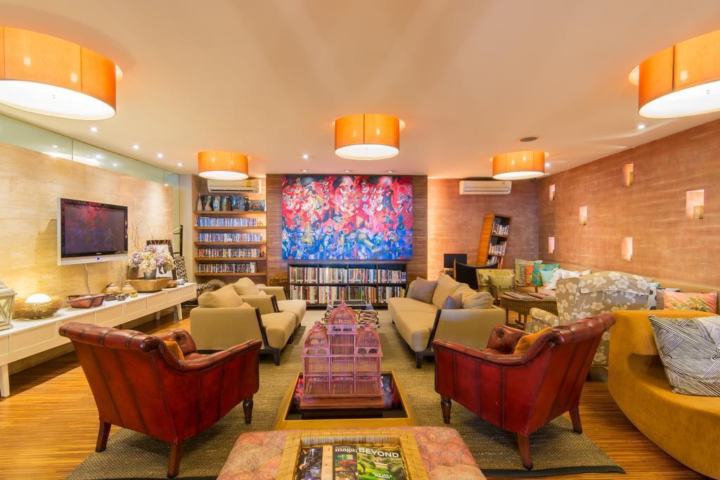 Отель Baboona Beach Front Living 3*