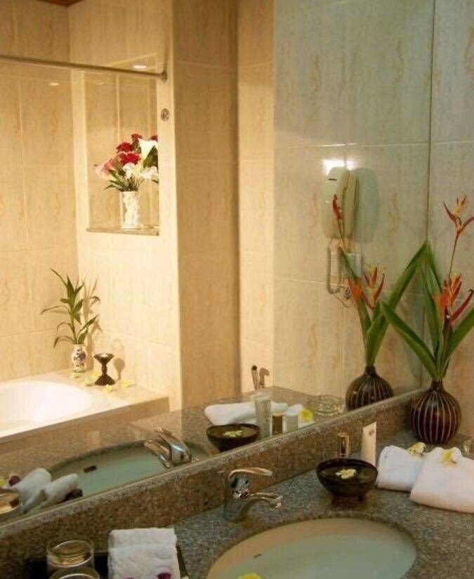 Imaginea Swan Beach Resort 3*