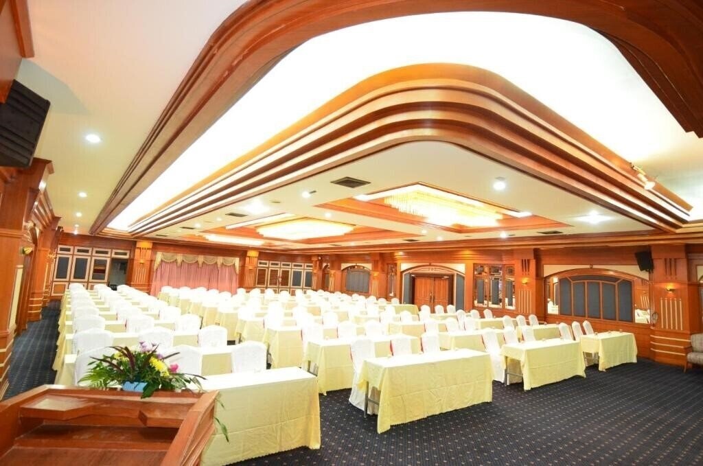 Картинка Welcome Jomtien Beach Hotel 3*