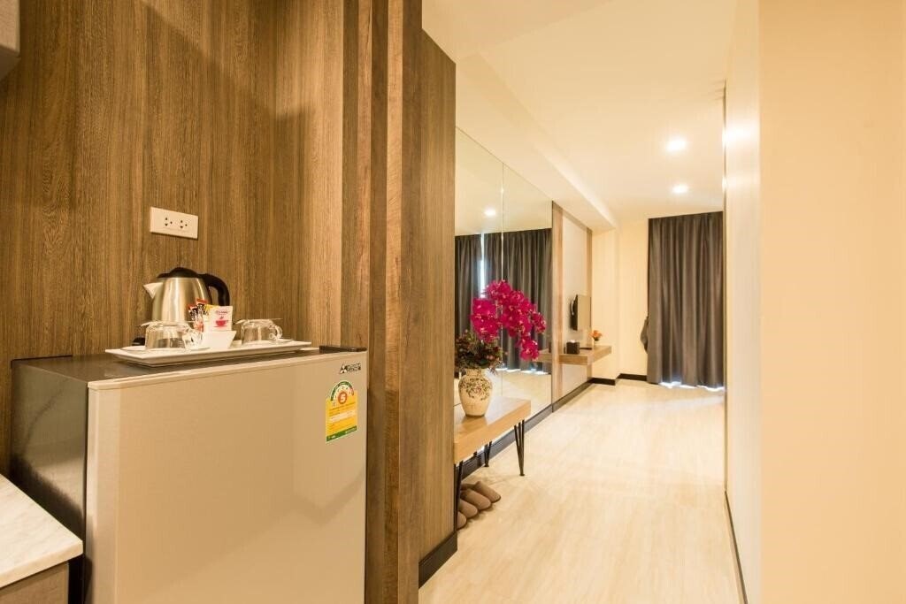 Imaginea Crystal Palace Pattaya 3*